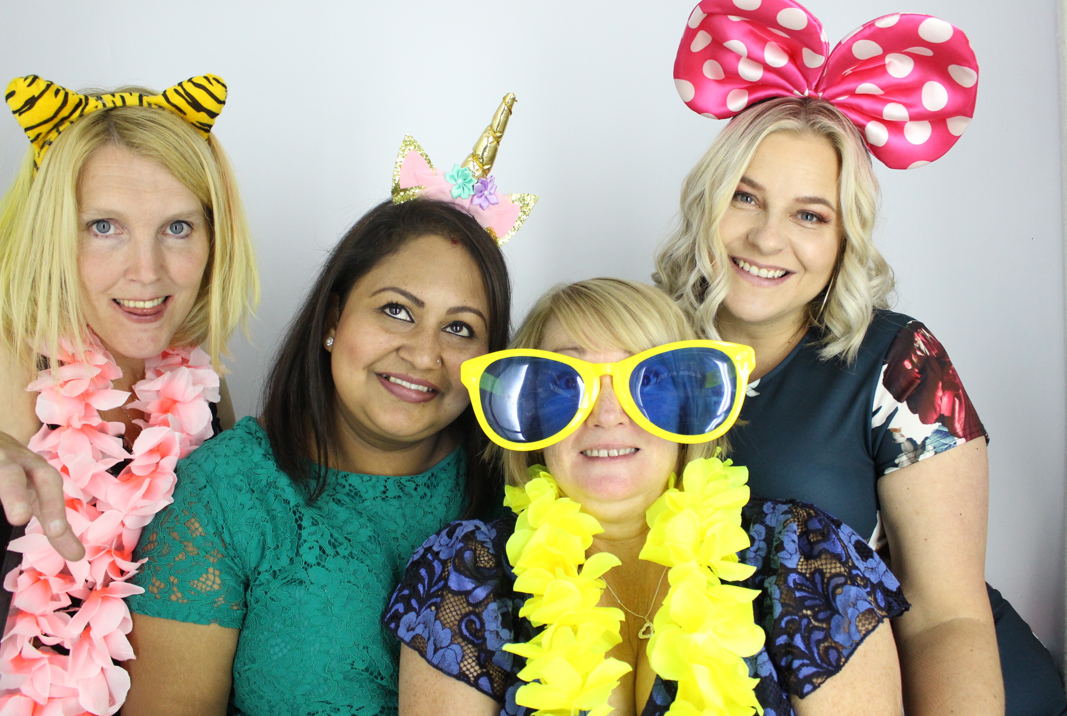 60th Birthday Diana  | View more photos from the event at gallery.myphotoboothexperience.co.uk/u/MyPhotoBoothExperienceLtd/60th-Birthday-Diana